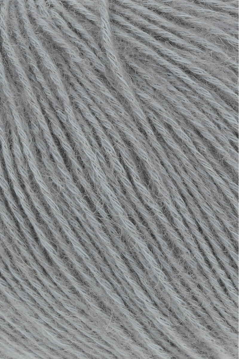 Lang Yarns Regina – 50g / 175m – Mouse Grey (0103) – detail