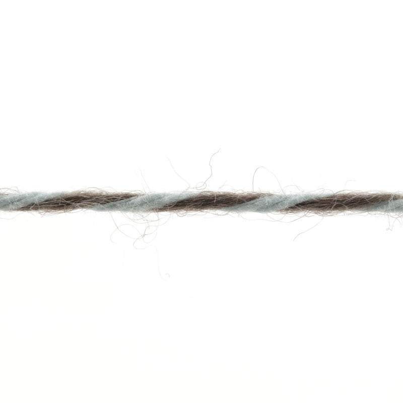 Lang Yarns Footprints – 100g / 400m – Bordeaux/Grey/Lavender (0021) – yarn texture