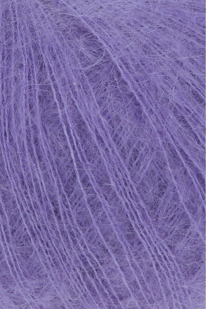 Lang Yarns Mohair 21 Yarn, 375m / 25g – Dark Lilac (0146), yarn texture