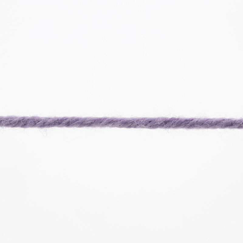 Lang Yarns Oceania – 50g / 140m – Middle Purple (0146) – yarn texture