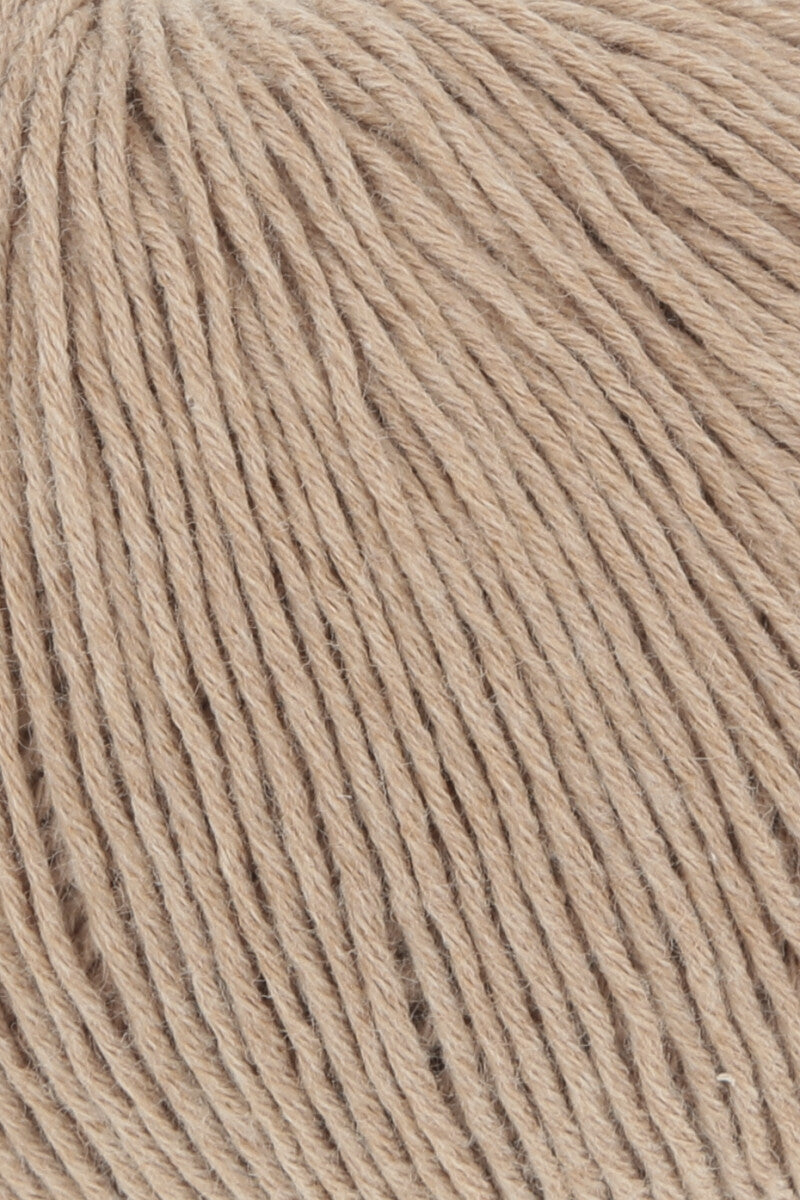 Lang Yarns Baby Cotton Naturally Colored – 50g / 180m – Dark Brown (0003) – detail