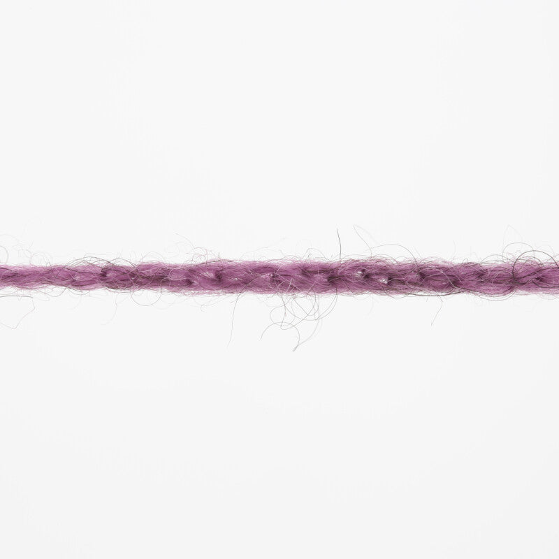 Lang Yarns Nomad – 25g / 125m – Purple (0047) – yarn texture