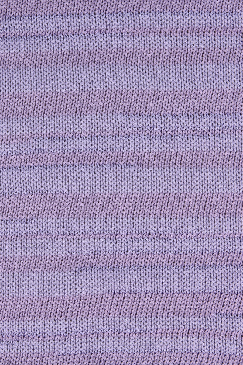 Lang Yarns Belle – 50g / 190m – Lavender (0046) – detail