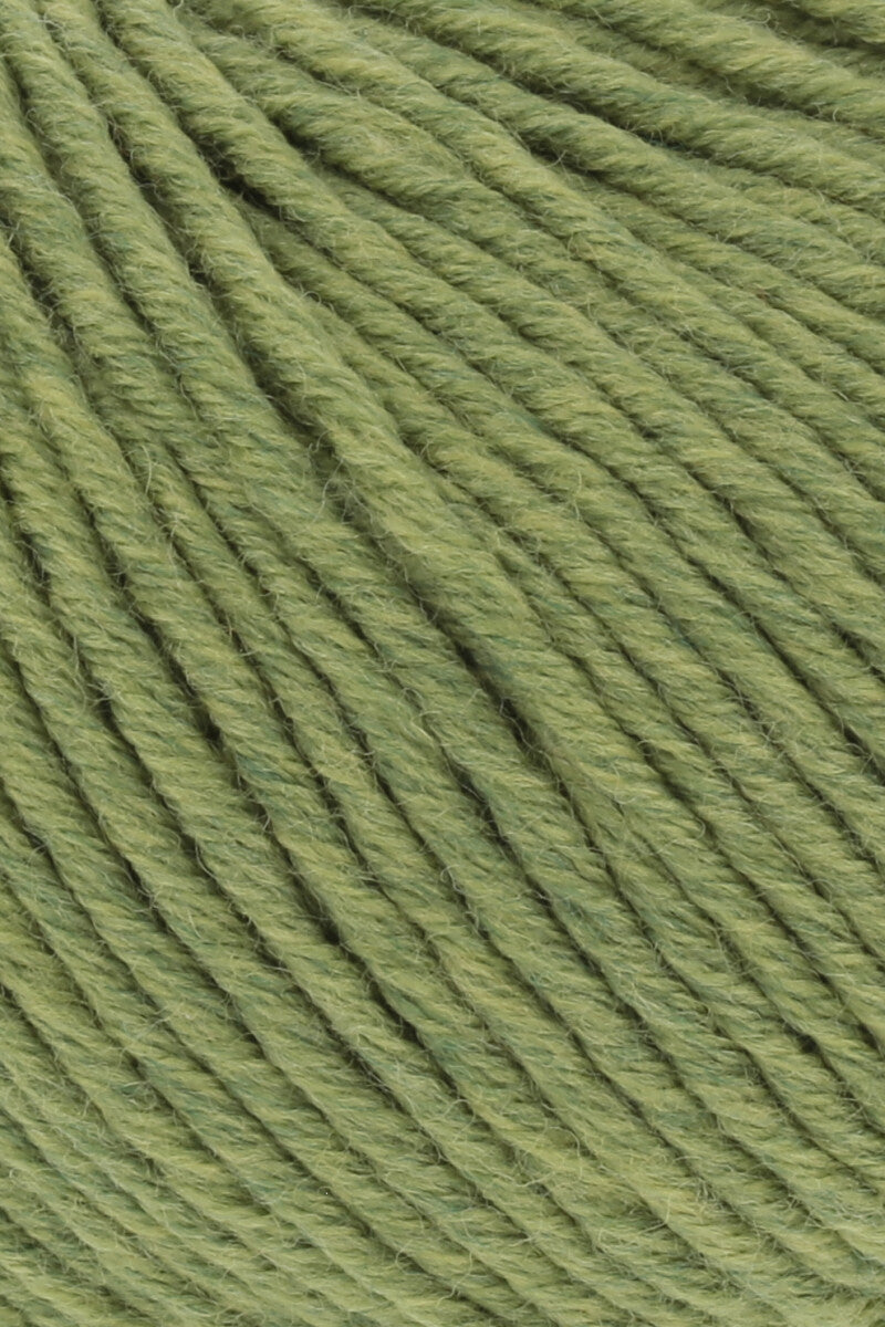 Lang Yarns Merino+ – 50g / 90m – Light Olive Mélange (0297) – detail