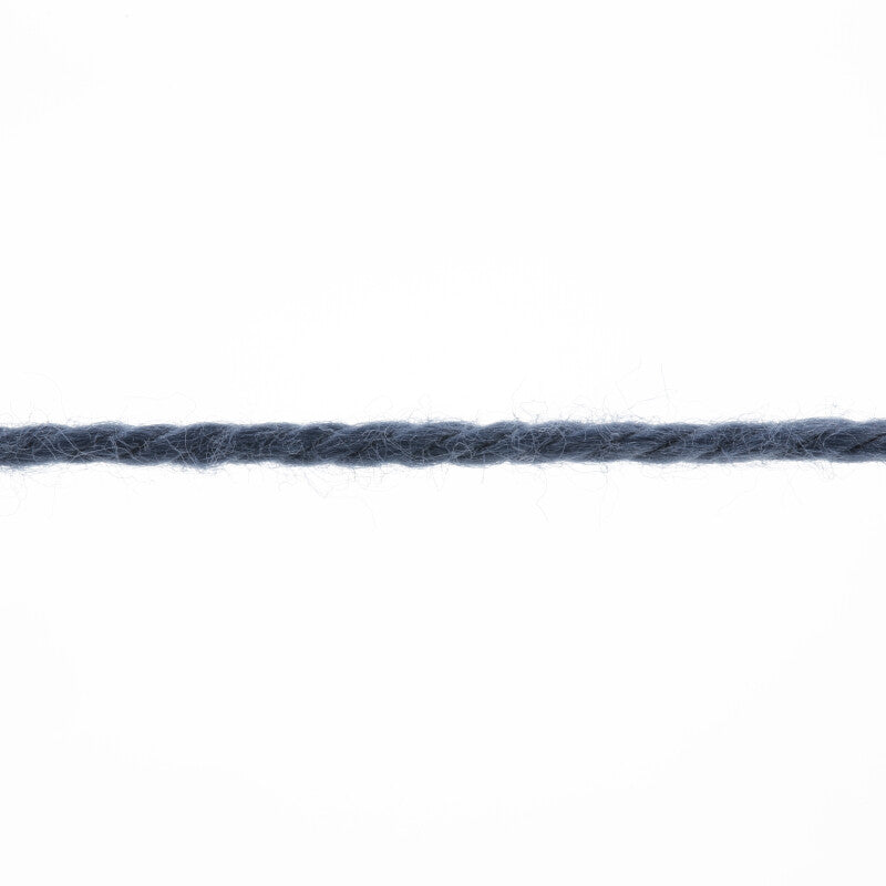 Lang Yarns Tissa – 50g / 80m – Dark Jeans (0134) – yarn texture