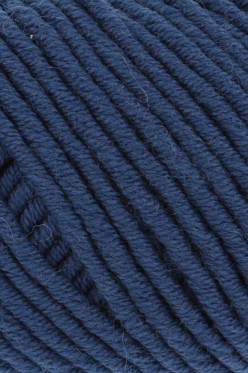 Lang Yarns Merino 70 – 50g / 70m – Royal (0006) – detail