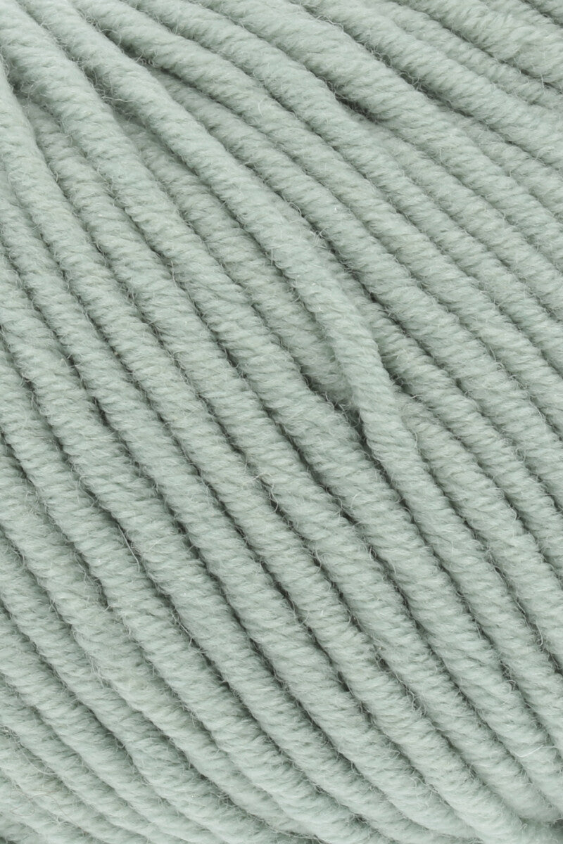 Lang Yarns Merino 70 – 50g / 70m – Light Sage (0091) – detail