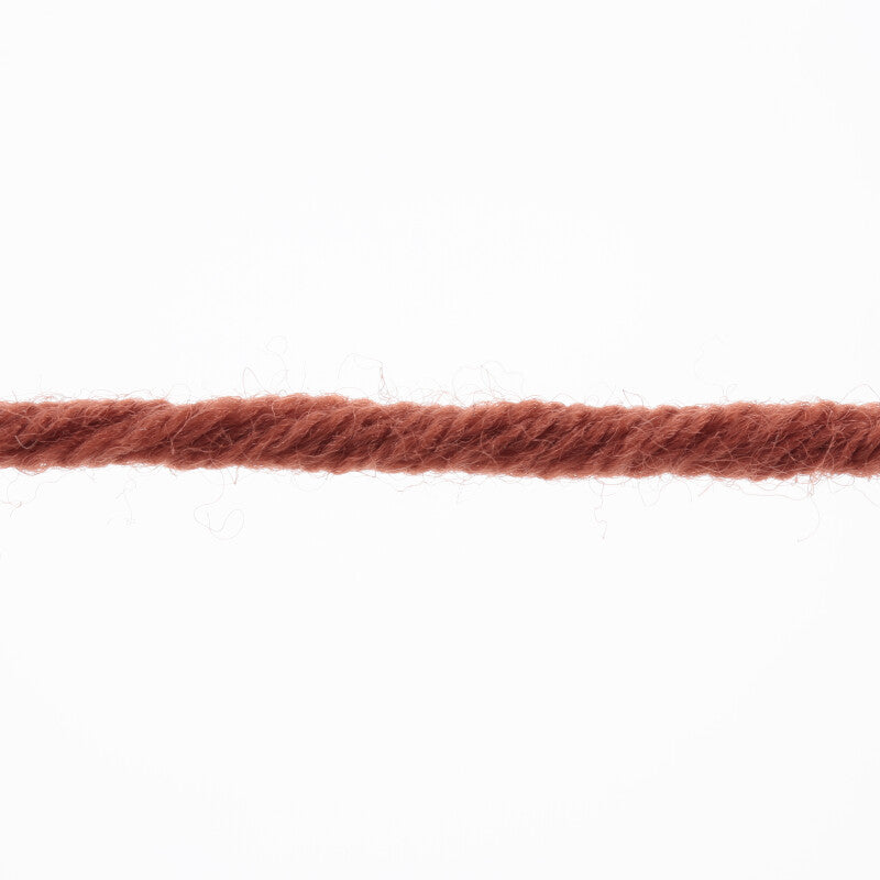 Lang Yarns Merino 70 – 50g / 70m – Cognac (0115) – yarn texture