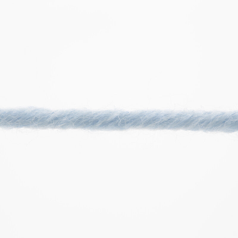 Lang Yarns Merino 70 – 50g / 70m – Sky Mélange (0320) – yarn texture