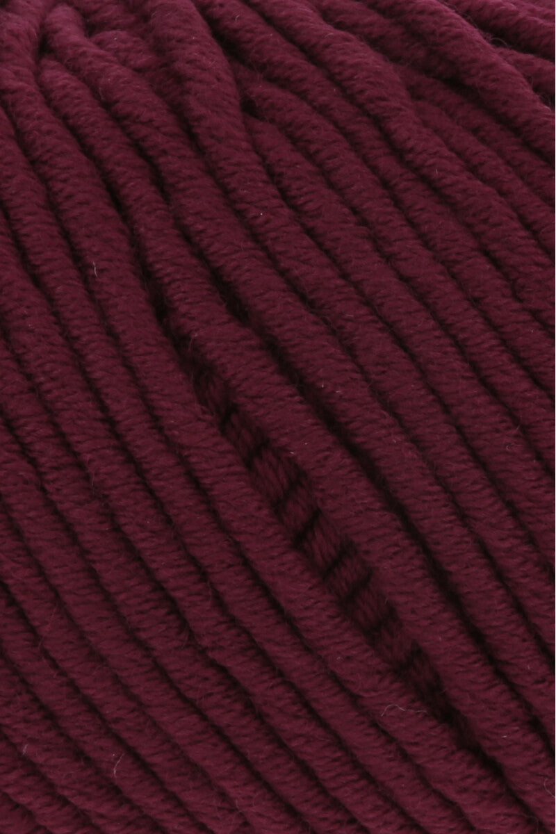 Lang Yarns Merino 50 – 100g / 90m – Bordeaux (0164) – detail