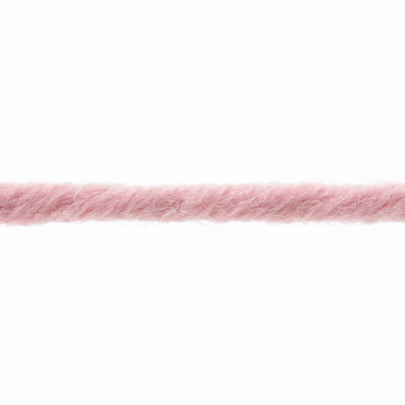 Lang Yarns Merino 50 – 100g / 90m – Rosé (0219) – yarn texture