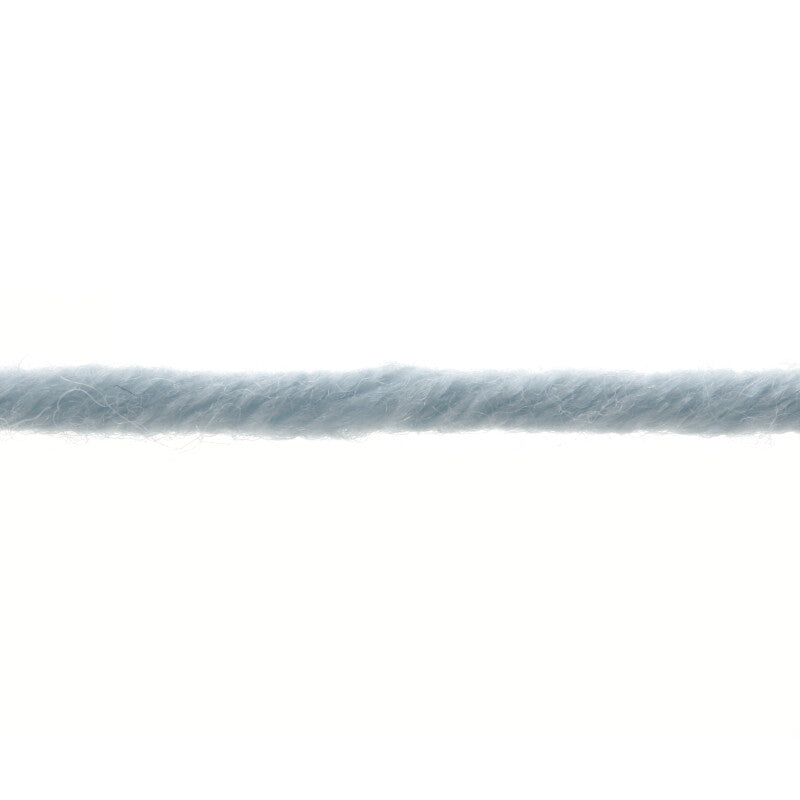 Lang Yarns Merino 50 – 100g / 90m – Baby Blue (0220) – yarn texture
