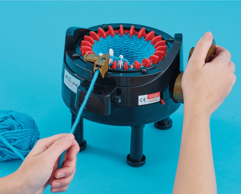 addiExpress Professional Knitting Machine - 22 Needles - Leo Hobby