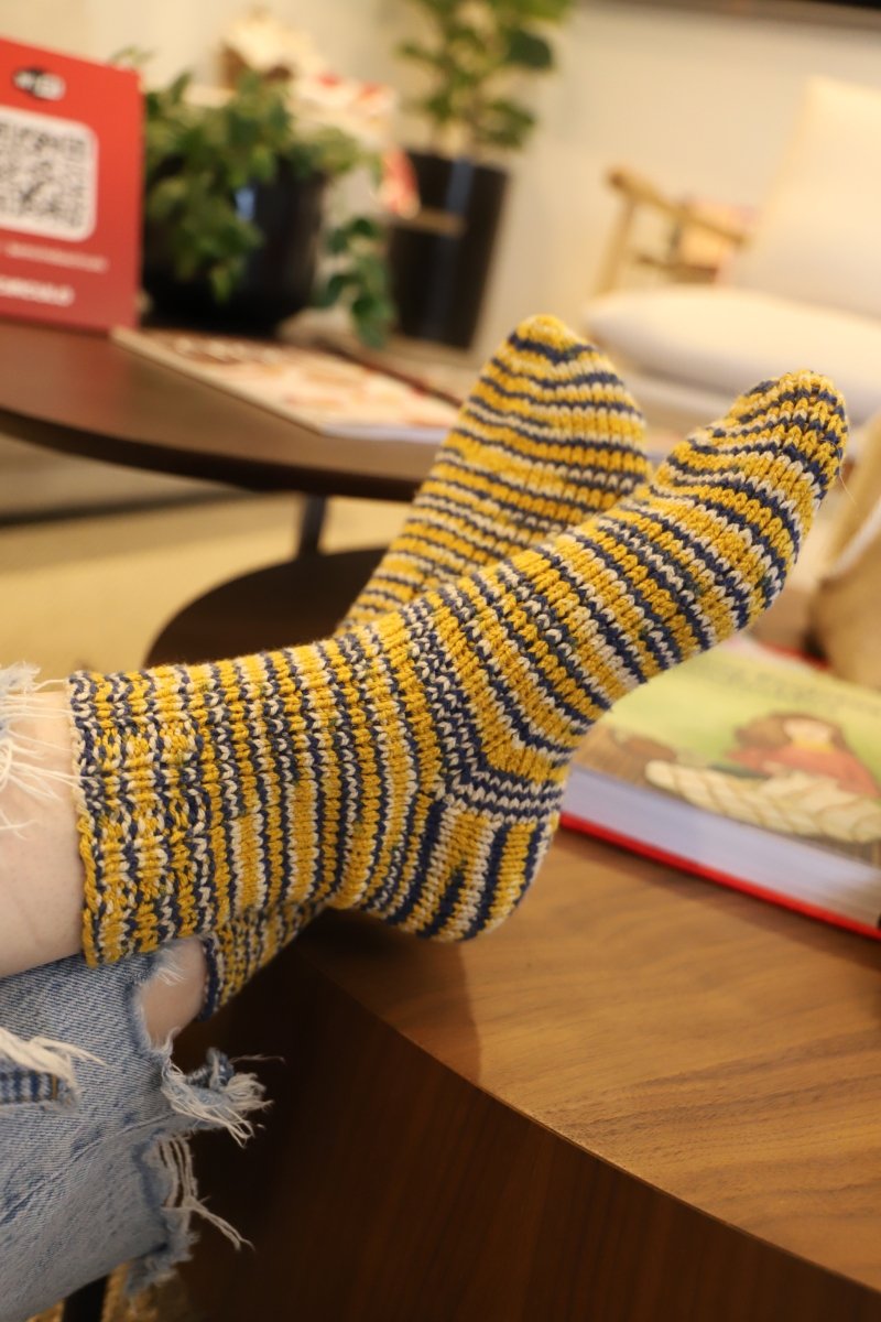 Let It Sock! – Circulo Sock Yarn Kit (94% Brazilian Cotton, 6% Elastane) - Leo Hobby Marketplace