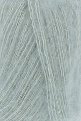 Lang Yarns Cashmere Dreams Yarn, 290m / 25g – Pastel Green (0091), yarn texture