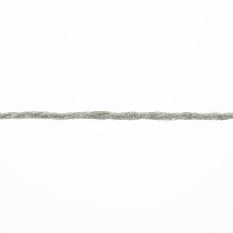 Lang Yarns Crealino – 50g / 165m – Stone (0026) – yarn texture