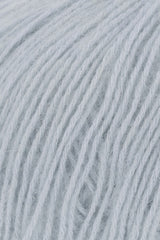 Lang Yarns Regina – 50g / 175m – Light Blue (0020) – detail