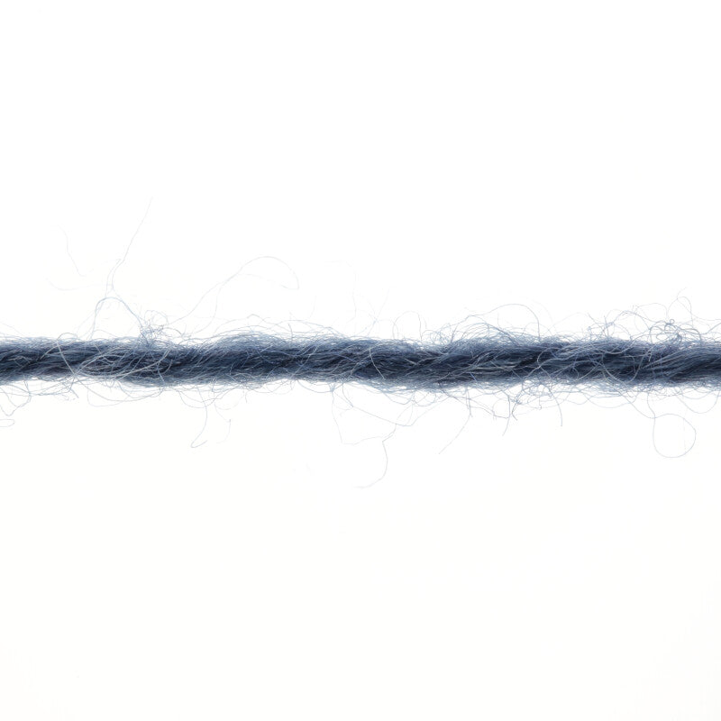Lang Yarns Super Soxx Tweed 6-ply – 150g / 410m – Dark Jeans (0034) – yarn texture