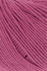 Lang Yarns Oceania – 50g / 140m – Burgundy (0061) – detail