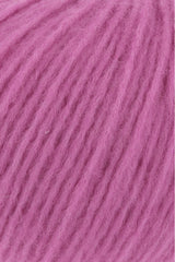 Lang Yarns Promise – 100g / 260m – Hot Pink (0085) – detail