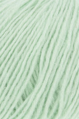 Lang Yarns Whisper – 50g / 125m – Mint (0058) – detail