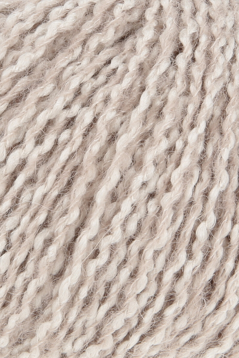 Lang Yarns Luma – 50g / 120m – Light Dusky Pink (0048) – detail