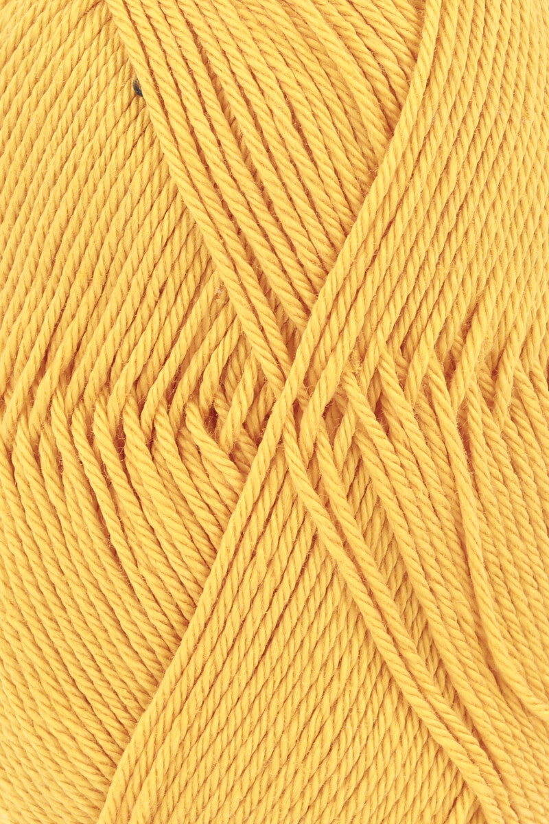 Lang Yarns Quattro – 50g / 120m – Orange (0059) – detail