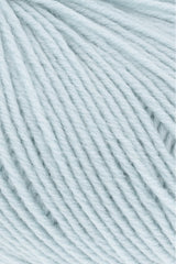 Lang Yarns Merino 150 Yarn, 150m / 50g – Ice Blue (0074), yarn texture