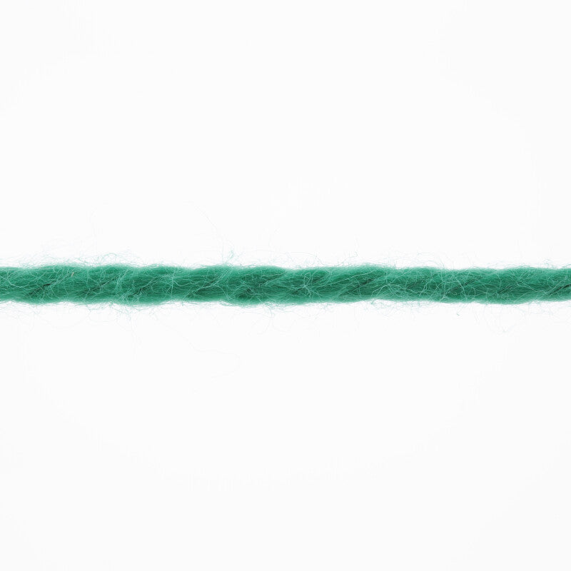 Lang Yarns Tissa – 50g / 80m – Green (0041) – yarn texture