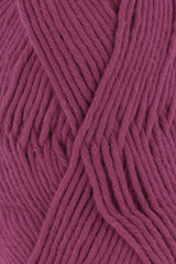Lang Yarns Handarbeitsgarn – 50g / 84m – Berry (0666) – detail
