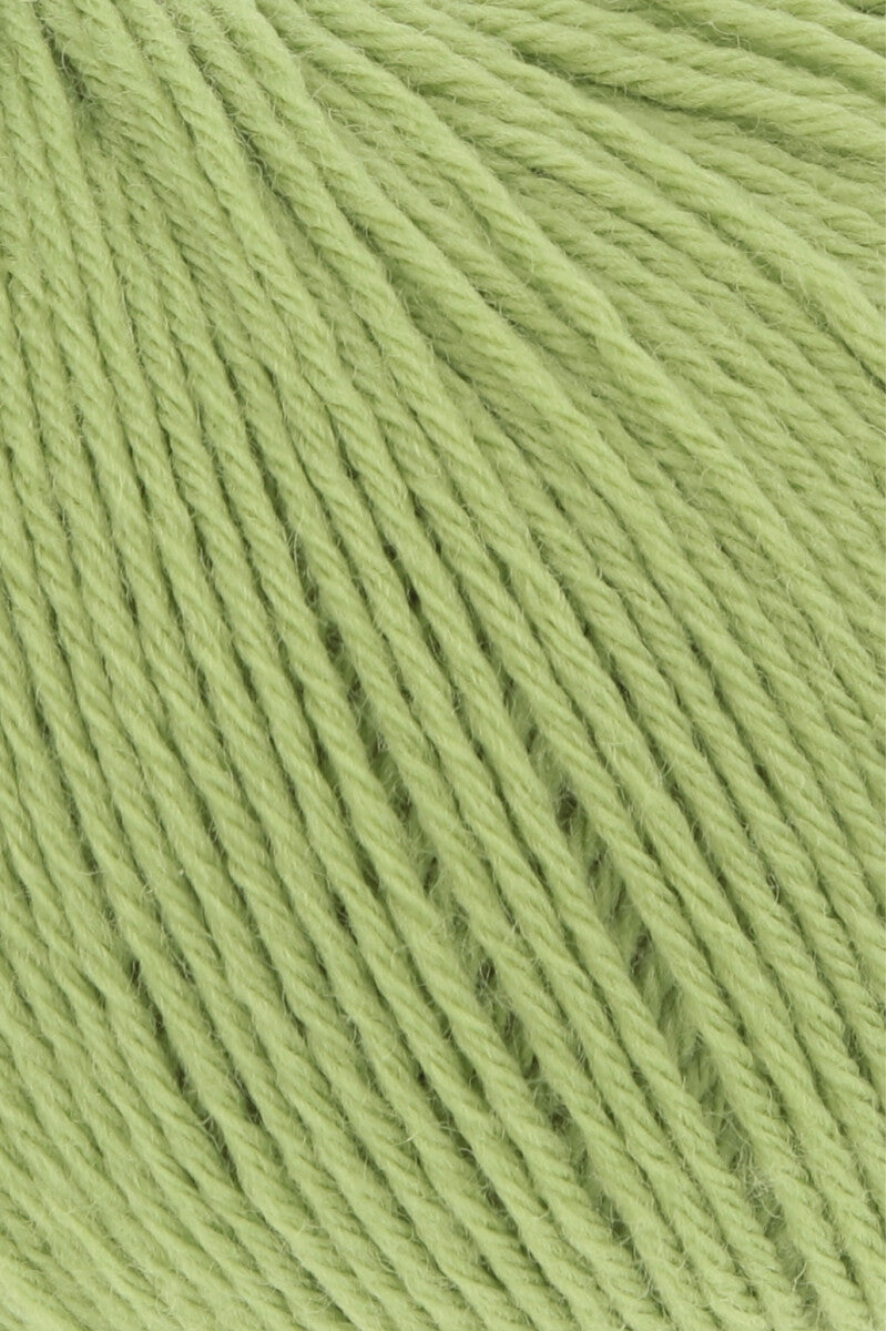 Lang Yarns Merino 200 Bébé Yarn, 203m / 50g – Light Green (0417), yarn texture