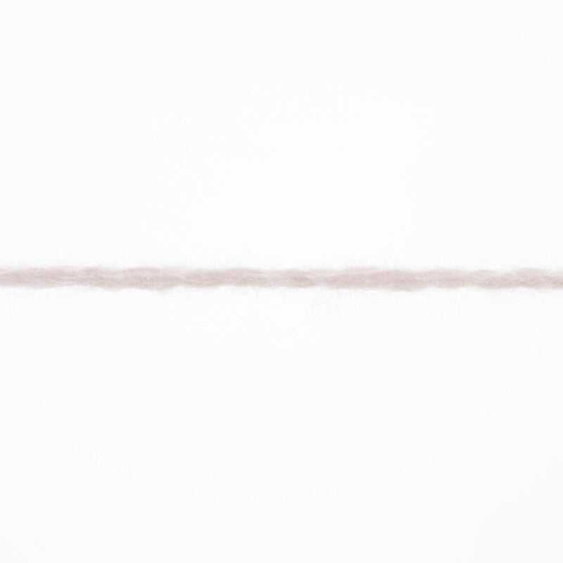 Lang Yarns Cashmere Premium Yarn, 115m / 25g – Rosé (0009), yarn strand