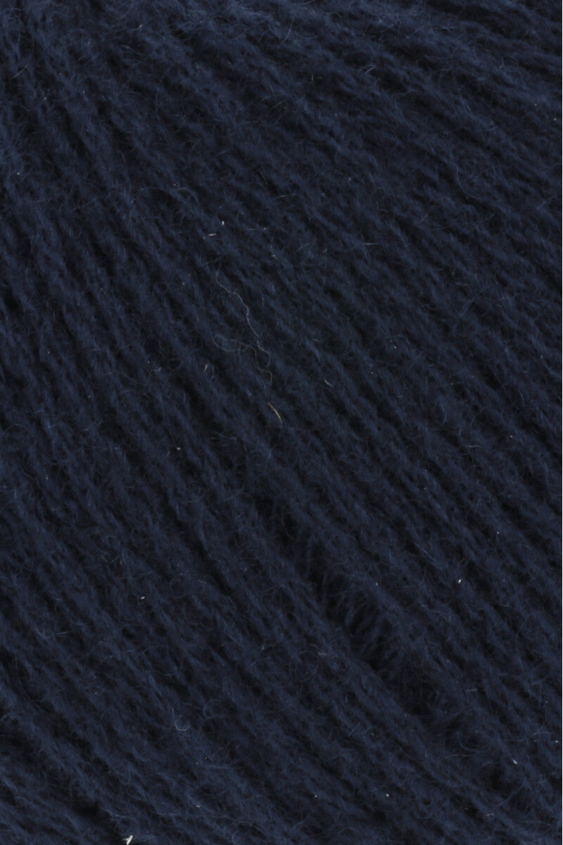Lang Yarns Cashmere Premium Yarn, 115m / 25g – Navy (0025), yarn texture