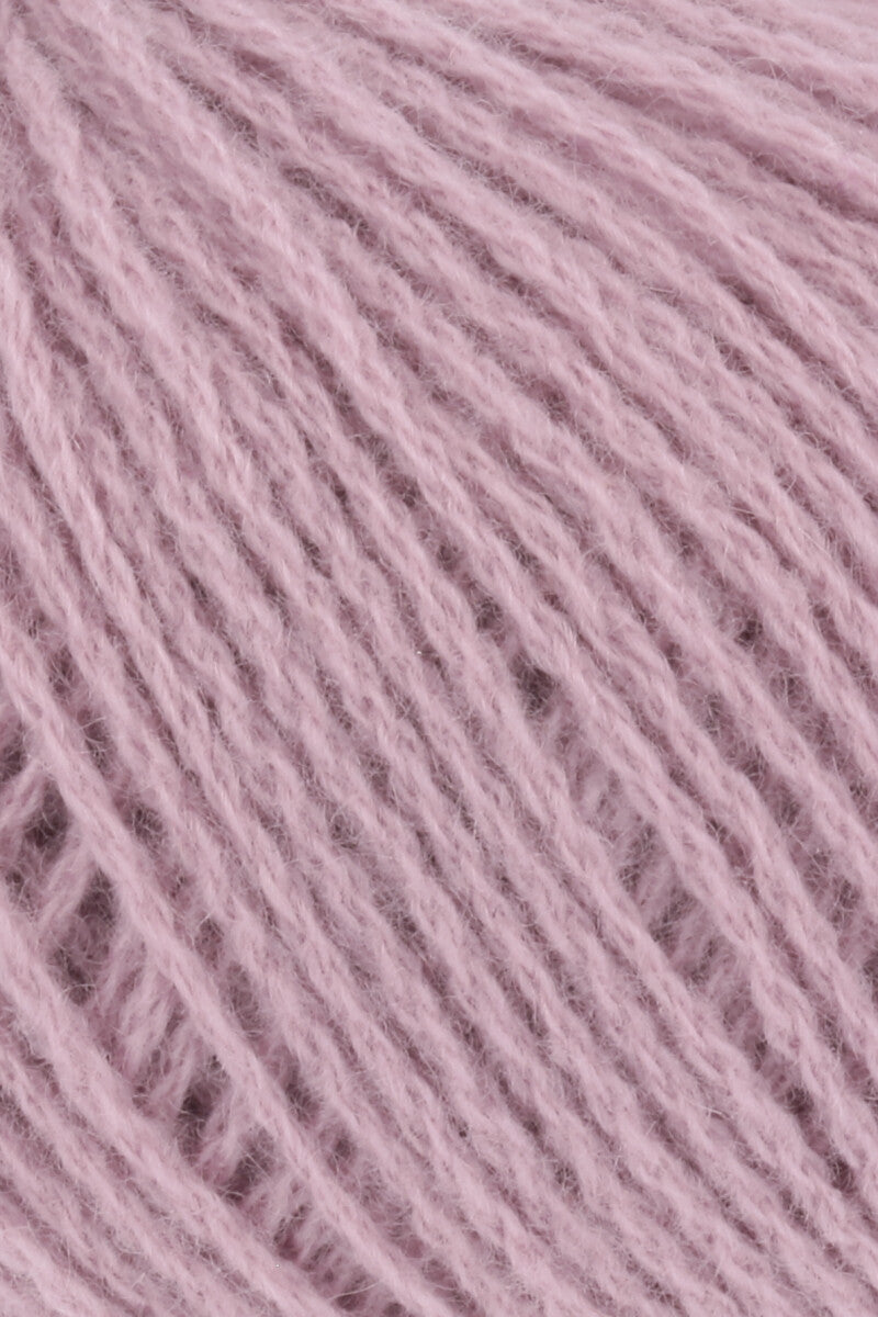 Lang Yarns Cashmere Premium Yarn, 115m / 25g – Dusky Pink (0048), yarn texture