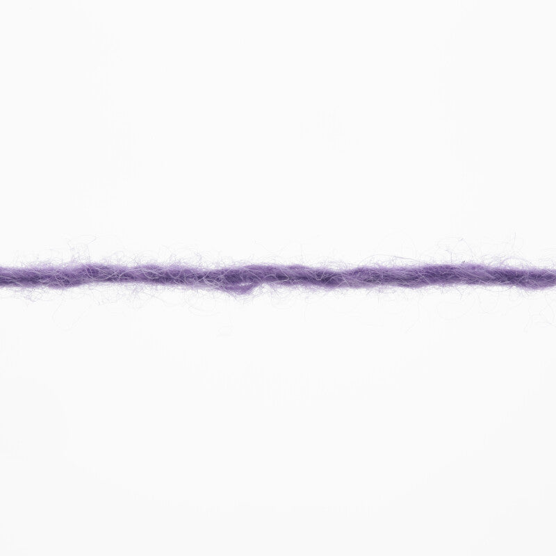 Lang Yarns Cashmere Premium Yarn, 115m / 25g – Dark Lilac (0346), yarn strand