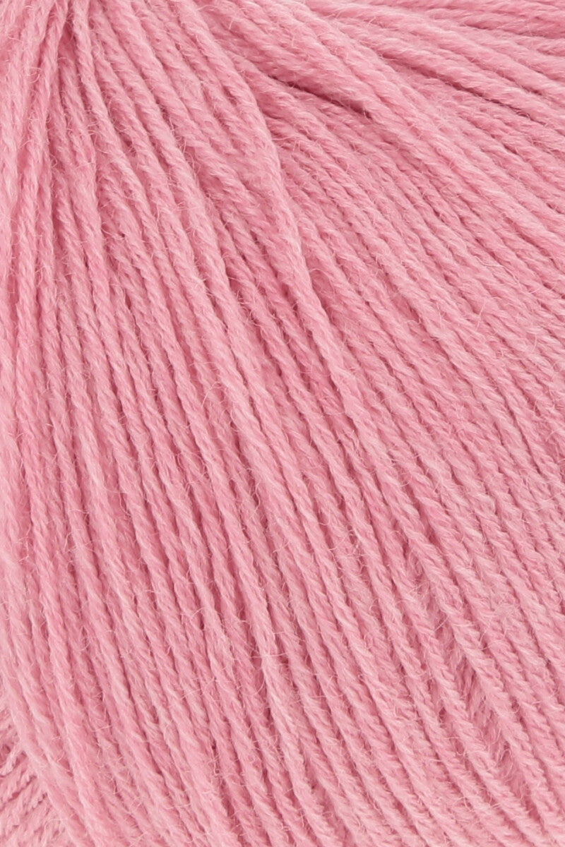 Lang Yarns Merino 400 Lace – 25g / 200m – Chewing Gum Mélange (0129) – detail