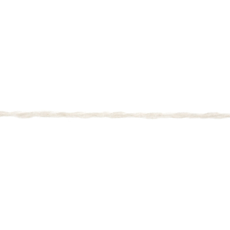 Lang Yarns Cashmere Lace – 25g / 165m – Sand (0096) – yarn texture
