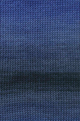 Lang Yarns Merino+ Color – 100g / 180m – Blue Marine (0035) – detail