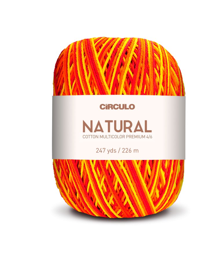 Close-up of Circulo Barroco Yarn's vibrant mix.